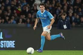 @SkySportDE 🏴󠁧󠁢󠁥󠁮󠁧󠁿 来源：天空体育德国记者 Plettenberg🚨🔵 突发消息 ｜ 利亚姆·罗森尼尔距成为切尔西新帅仅一步之遥。